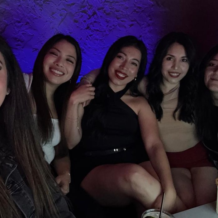 (15)